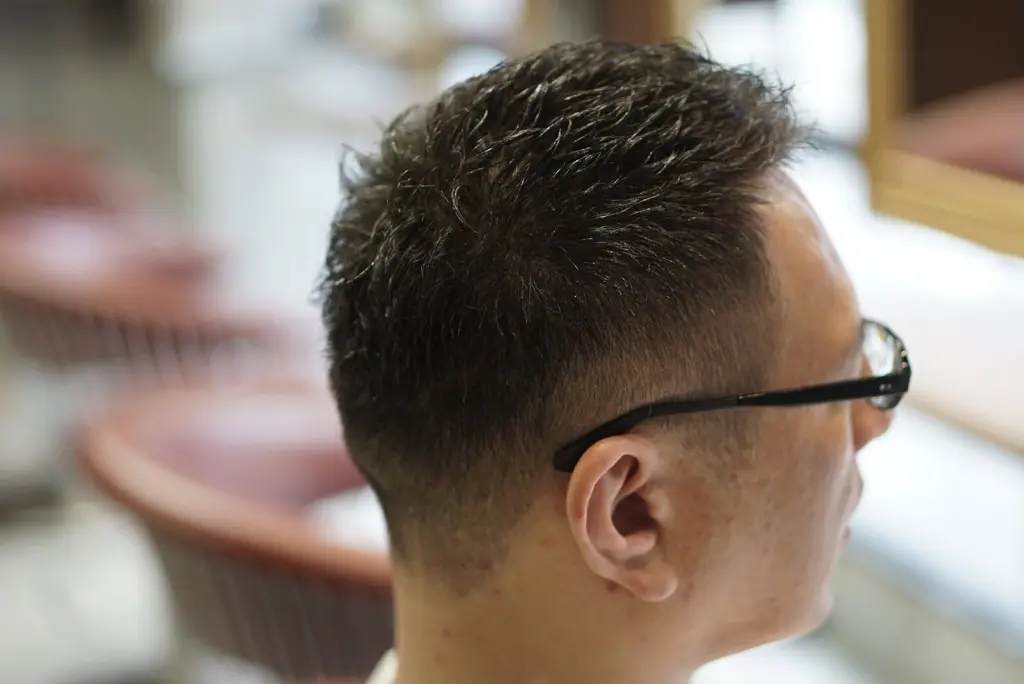 刈り上げスタイル