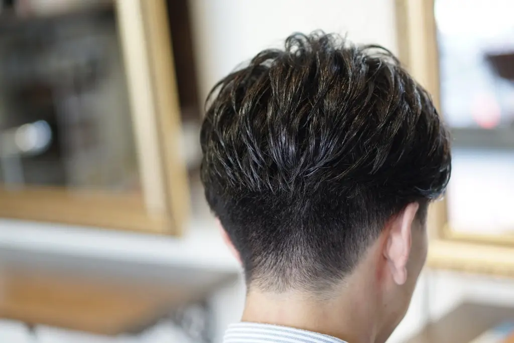 マッシュ×刈り上げ