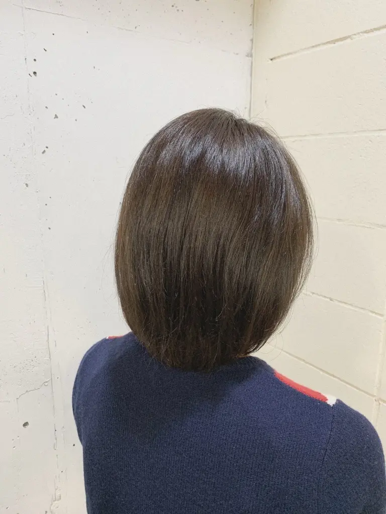 アッシュベージュカラー