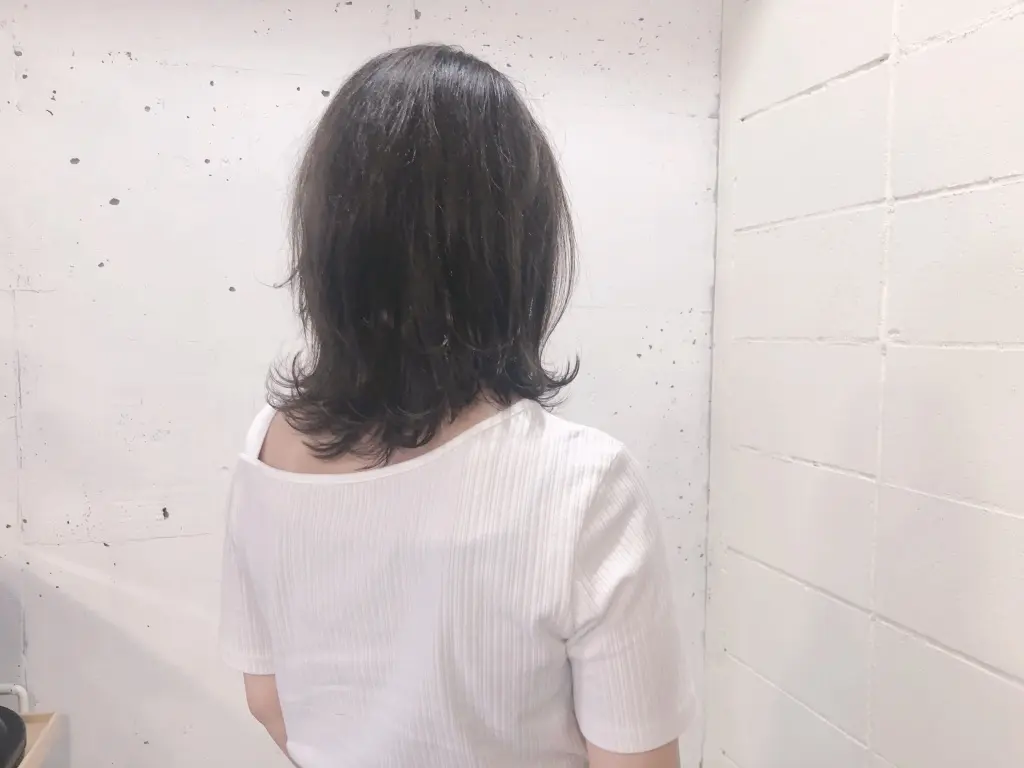 大人のミディアムスタイル