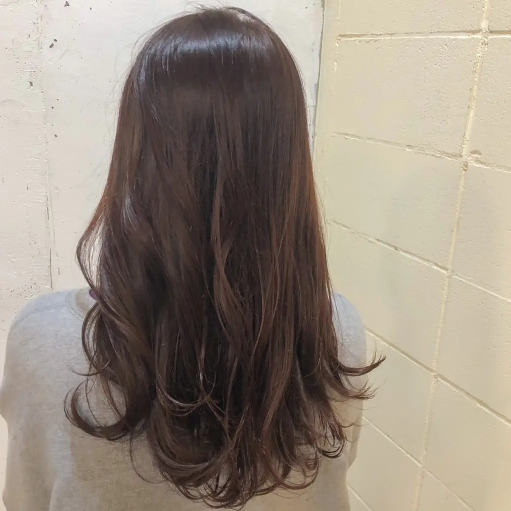 レッドブラウンカラー