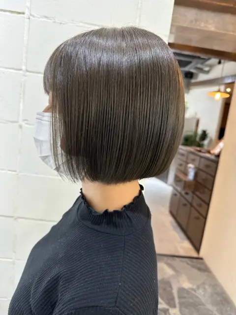 シルバーベージュ