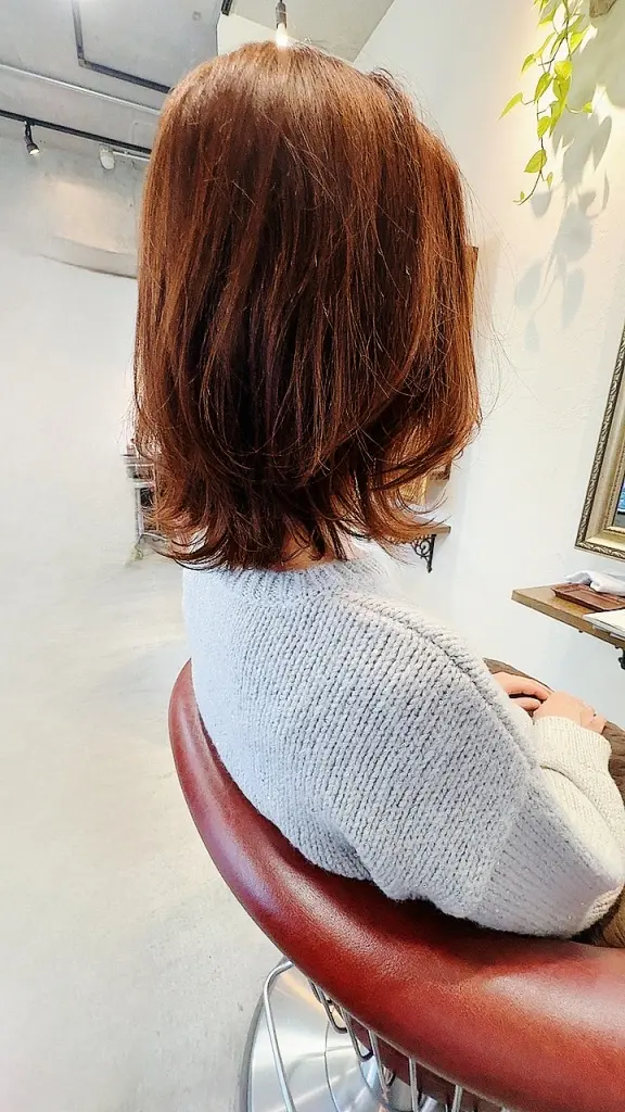 跳ねてるボブスタイル