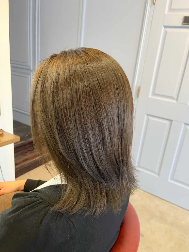 ブリーチなしでできるオリーブベージュ