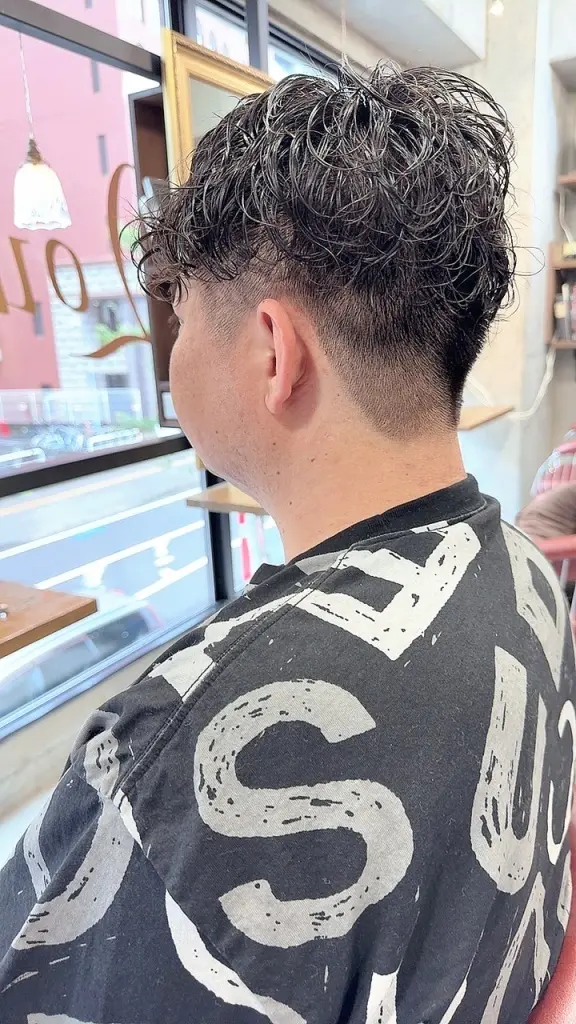 波ウェーブパーマ