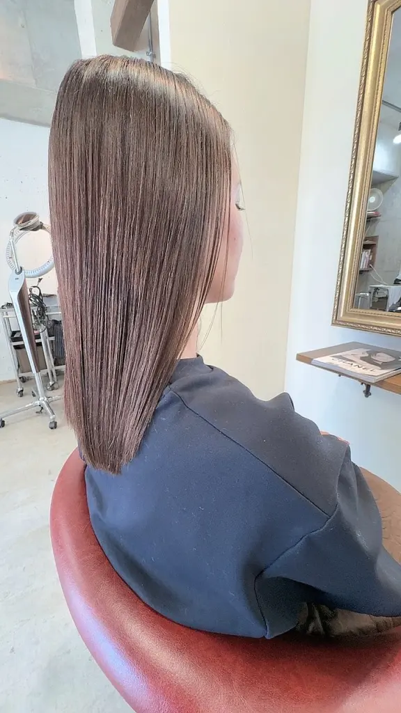 くせ毛を解決！キレイな縮毛矯正。