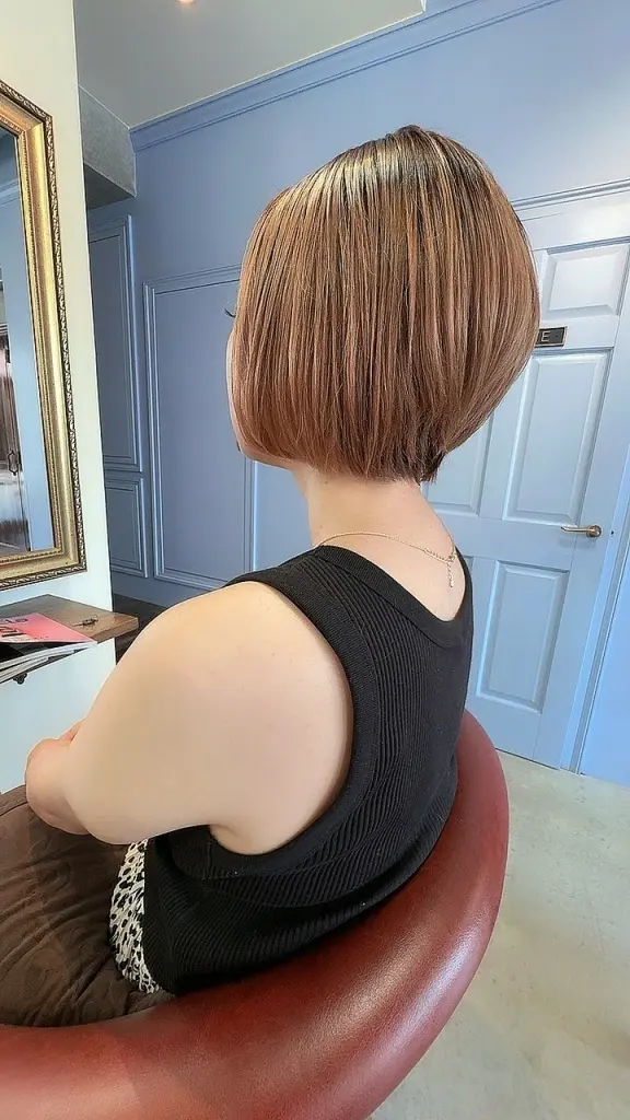 短めのボブスタイル