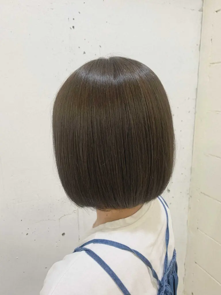ぷつっとボブ×ナチュラルカラー