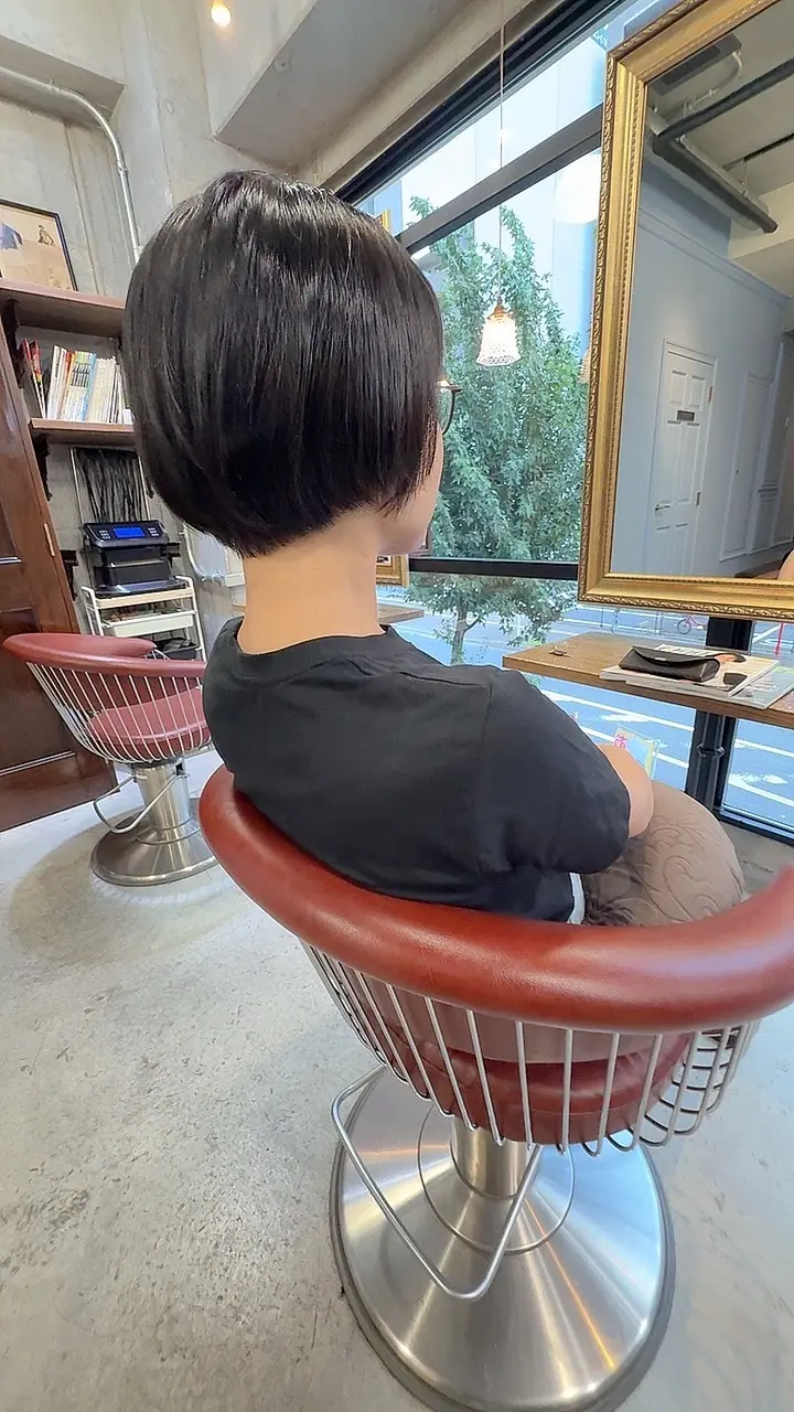 ショートボブヘア