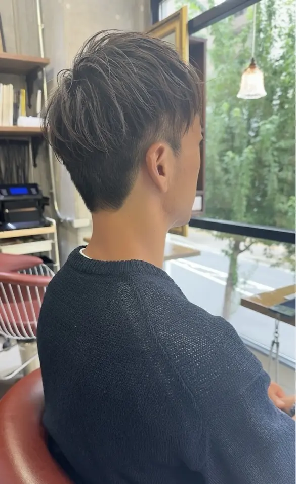 シースルーマッシュカット