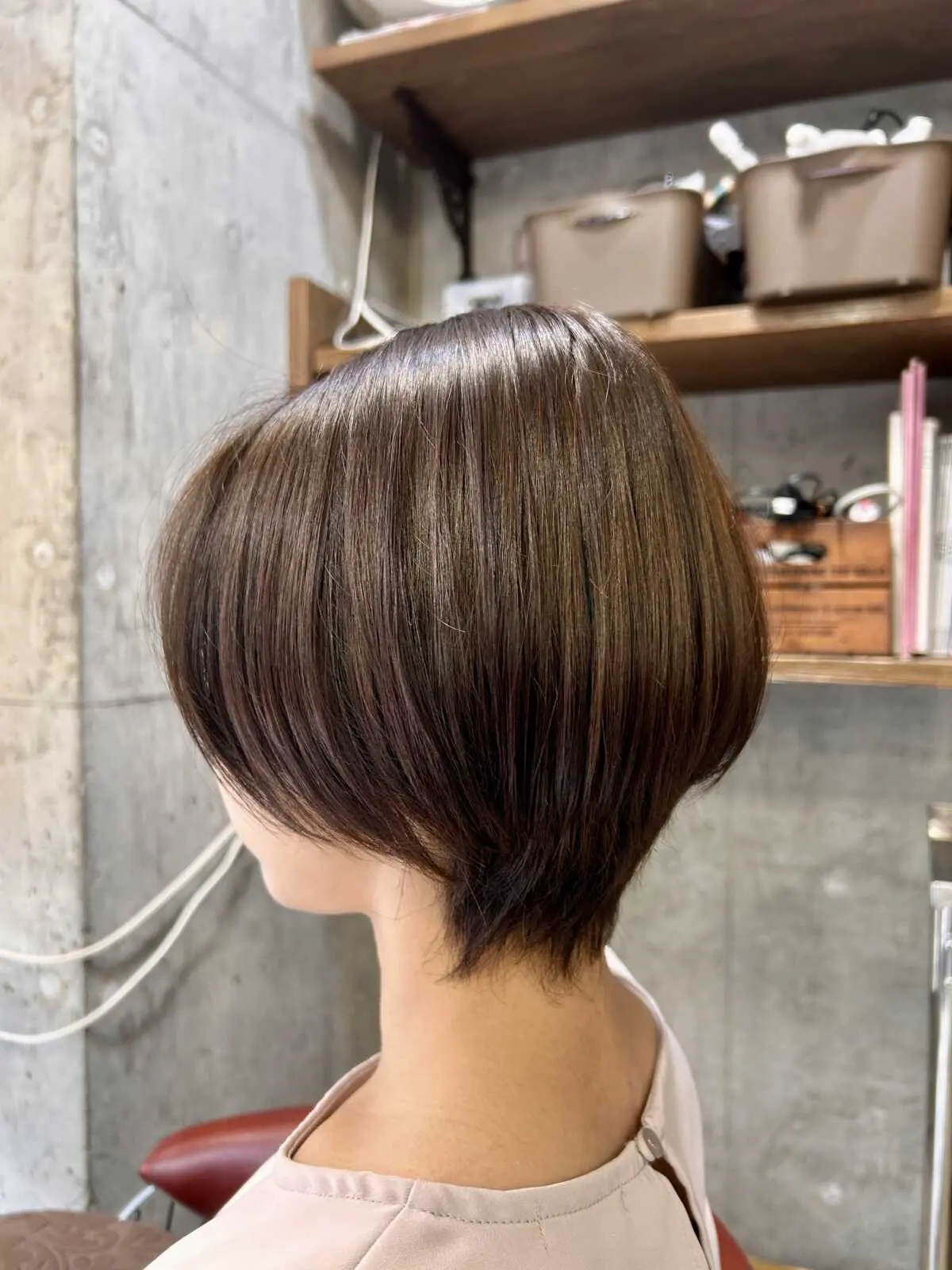 ベージュショートグラデーション