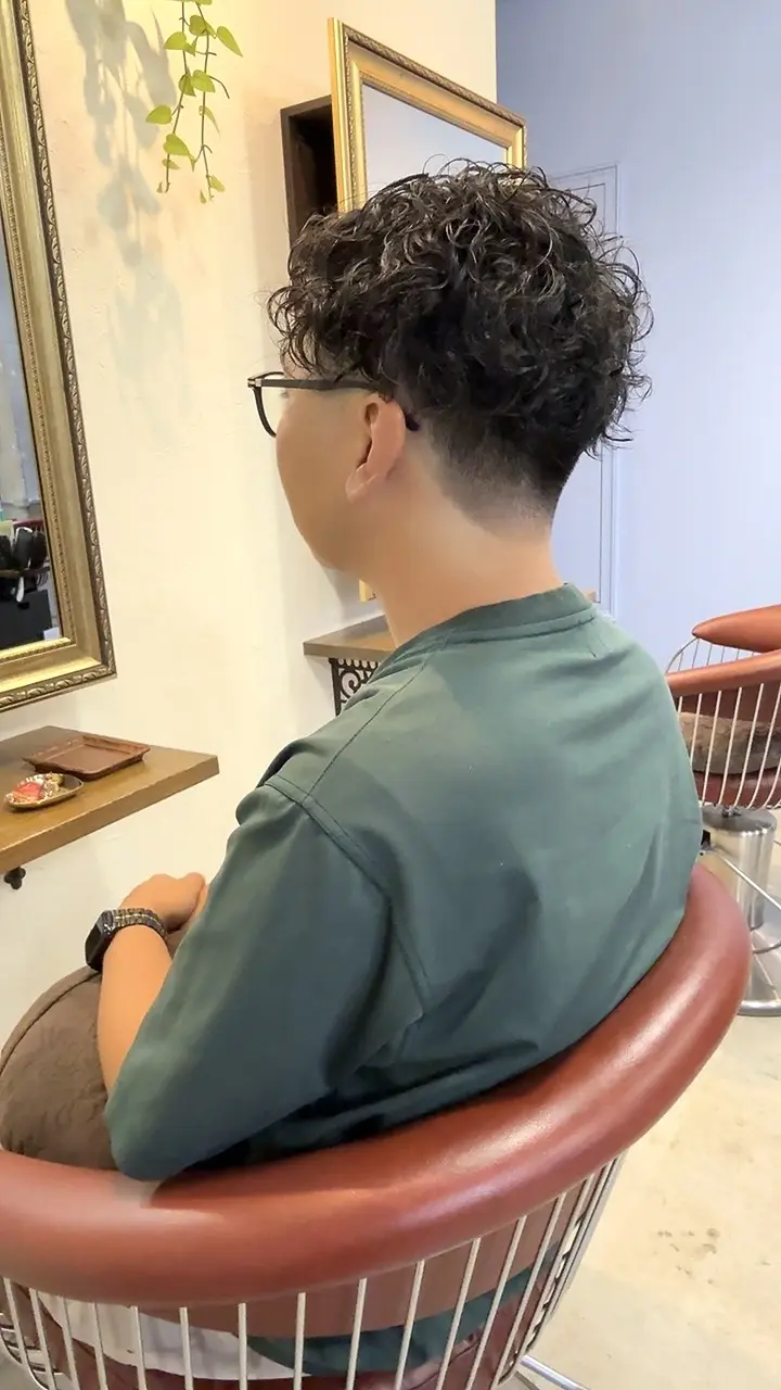 メンズパーマ２ブロックフェードカットマッシュレイヤー