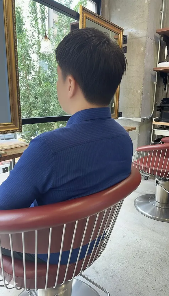 スーツによく合うメンズカット