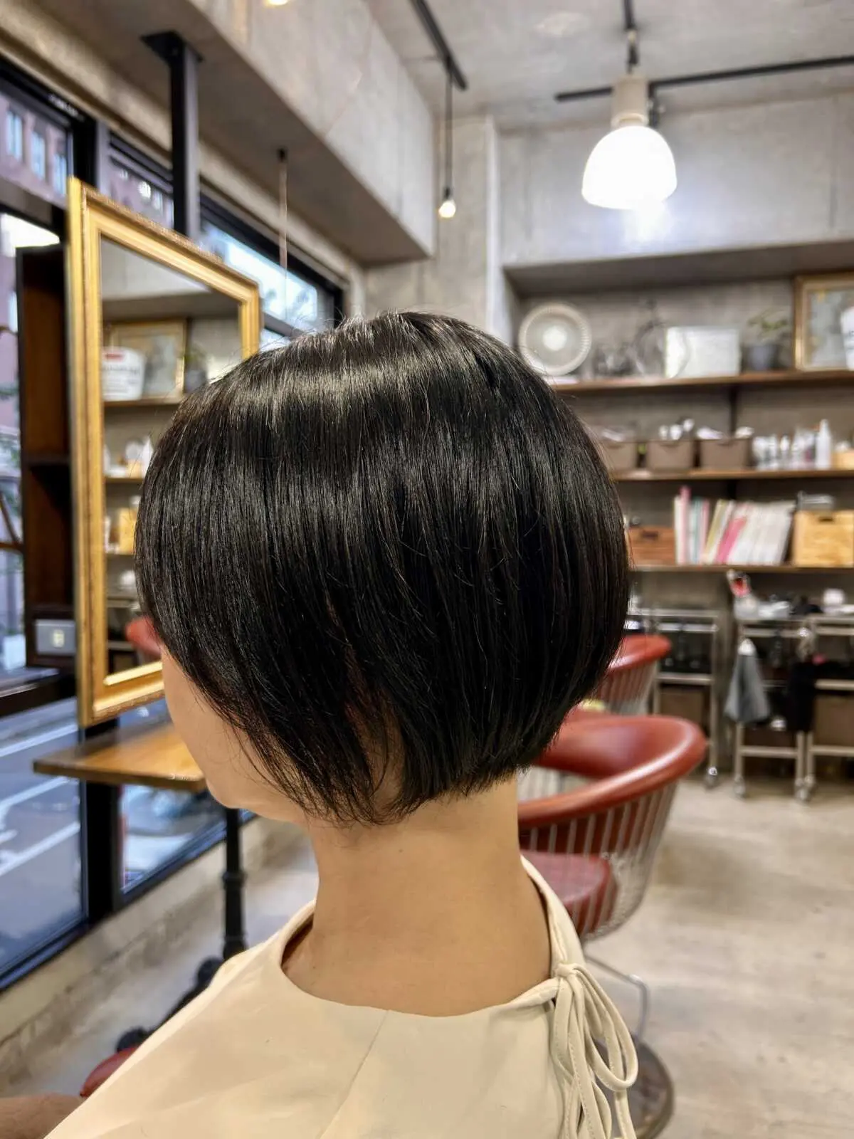 コンパクトショートボブ