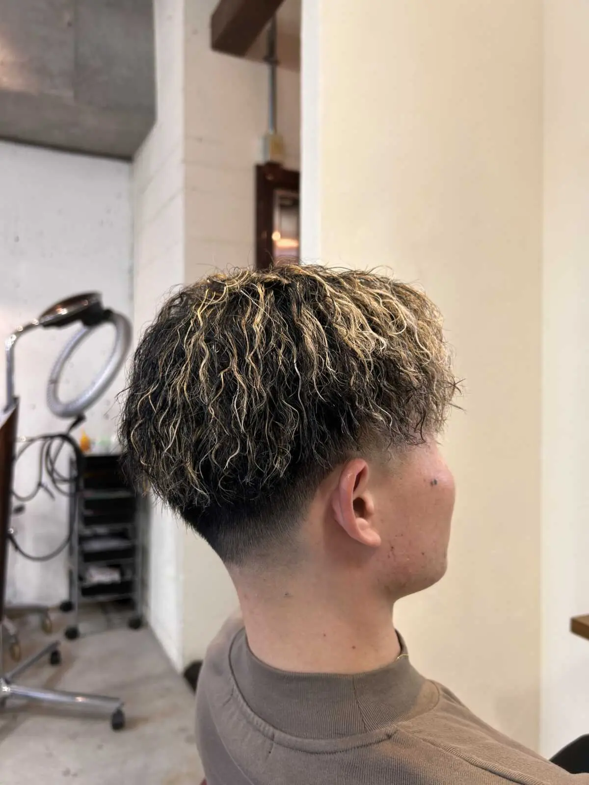 ハイライトフェードパーマ（メンズ） | 千葉駅徒歩１分の美容院・美容室 Lourdes Hair Design（ルルドヘアデザイン）